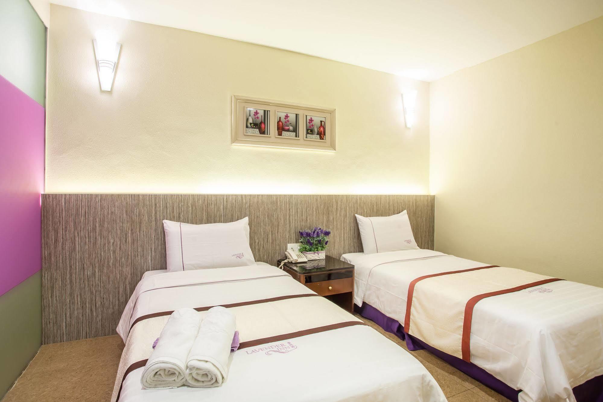 Lavender Inn Nusa Bestari Джохор Бахру Екстериор снимка